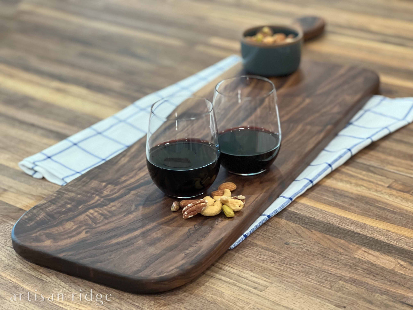Walnut Classic Charcuterie Board (Large) - #00021