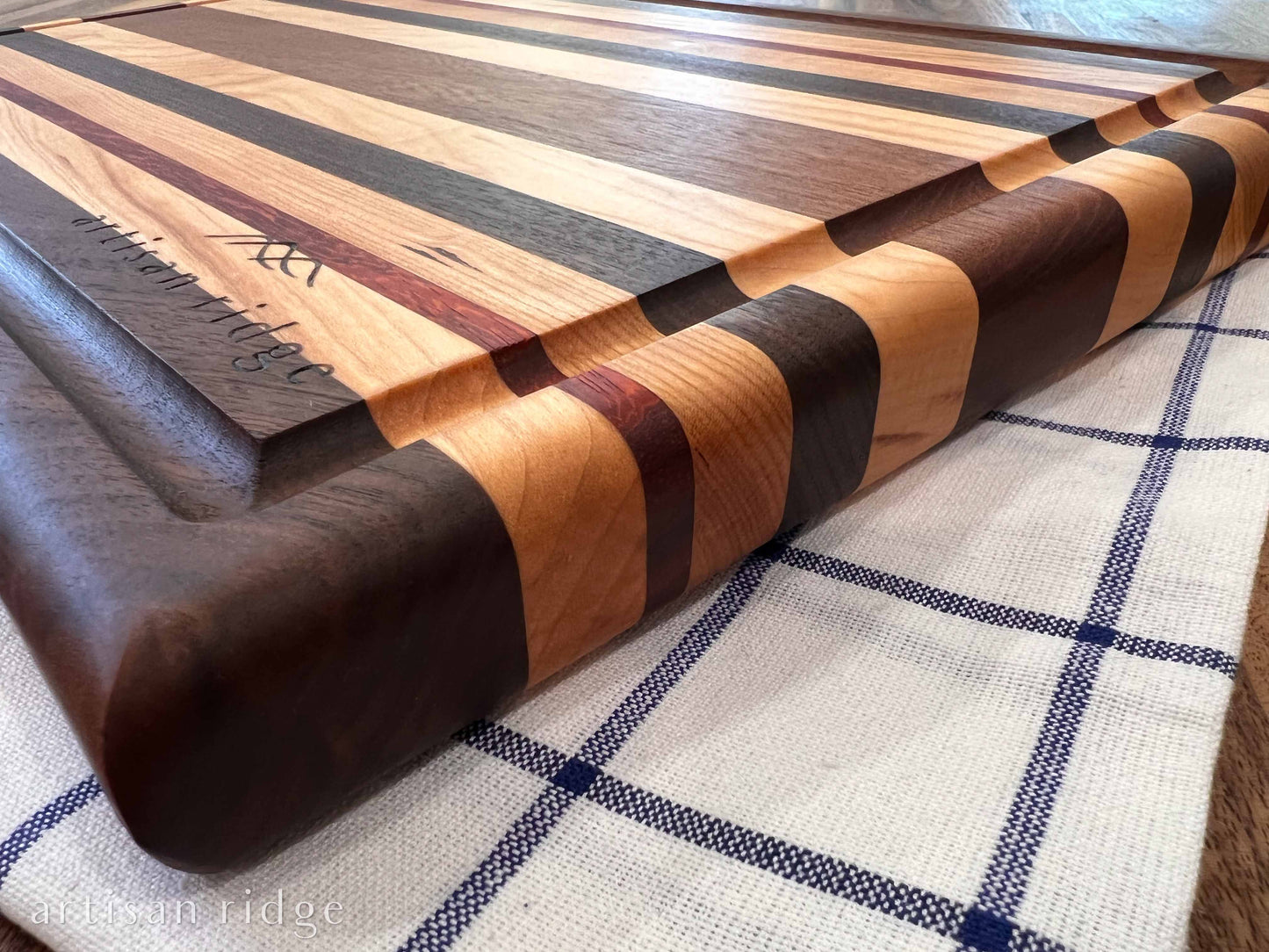 The Oxford Cutting Board