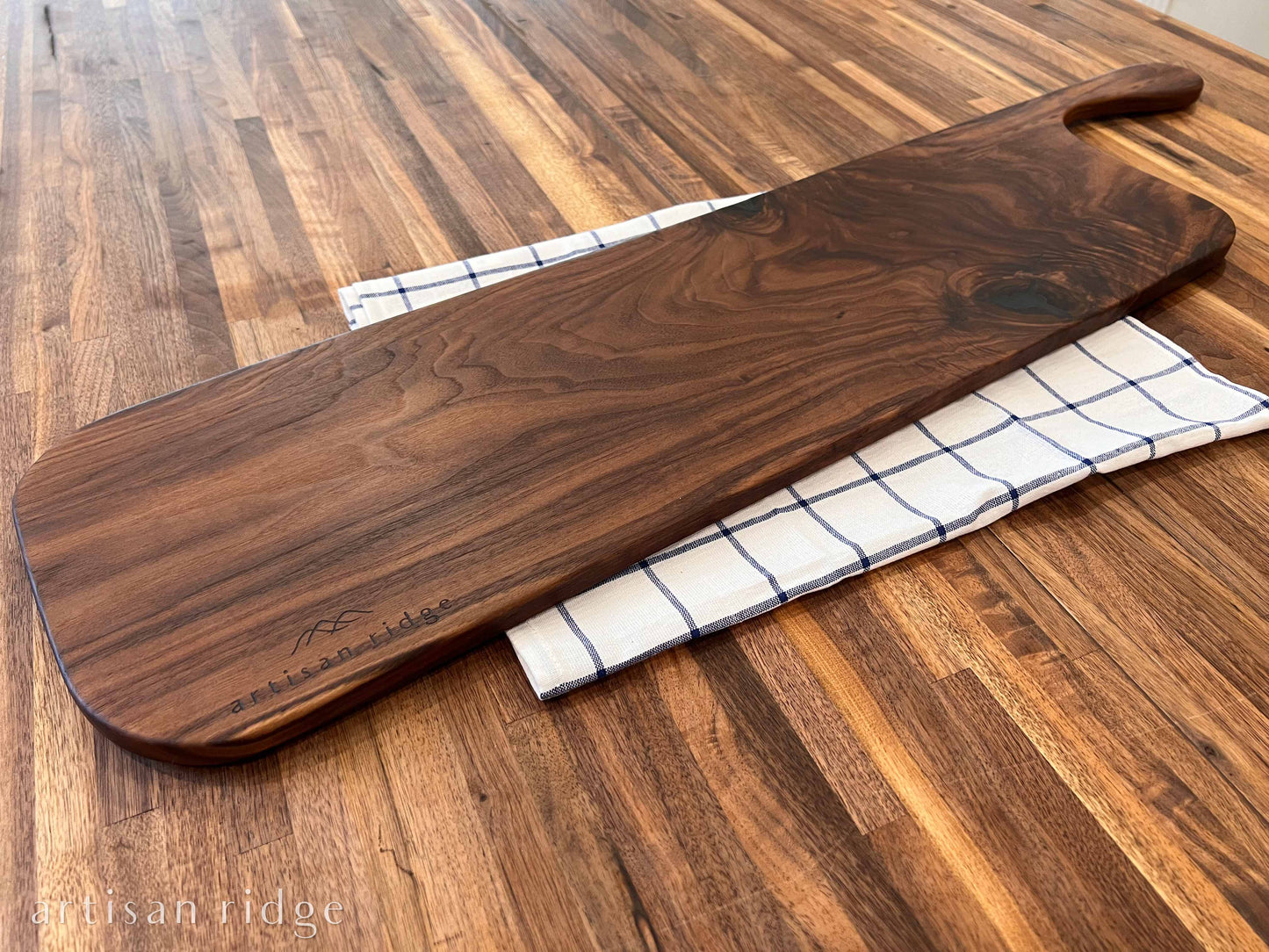 Walnut Classic Charcuterie Board (Extra Large) - #00020